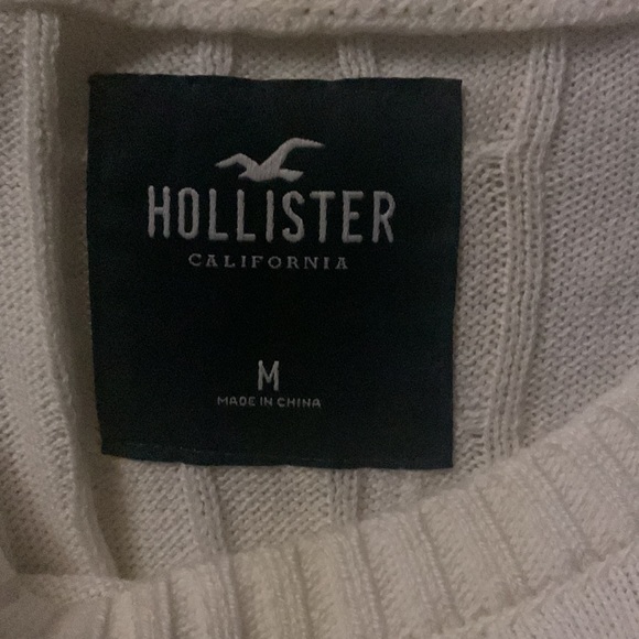 Hollister Sweater - Picture 2 of 3